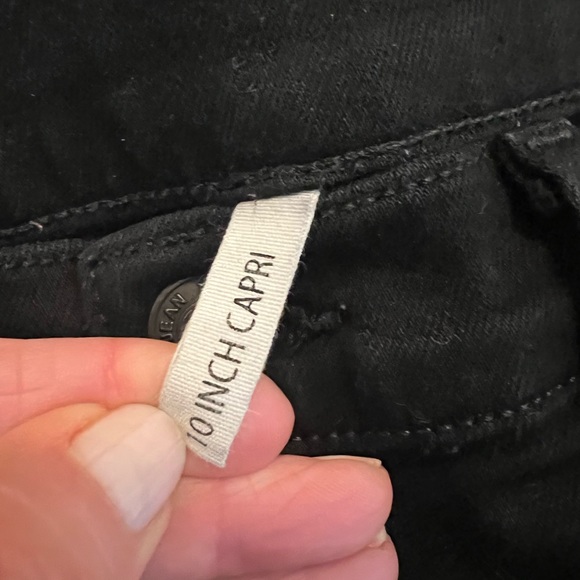 Rag and Bone BLK 10” Capri size 28 - Picture 4 of 4